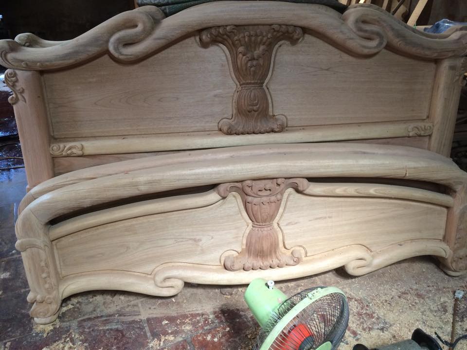 Bàn Thờ Gỗ Óc Chó